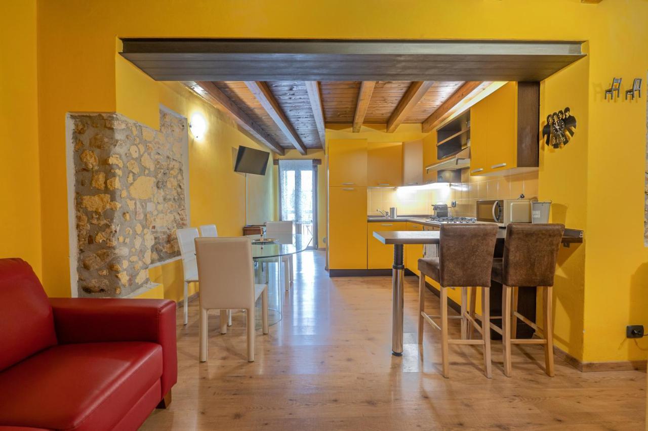 ורונה Stylish 2 Bedroom With Balcony מראה חיצוני תמונה